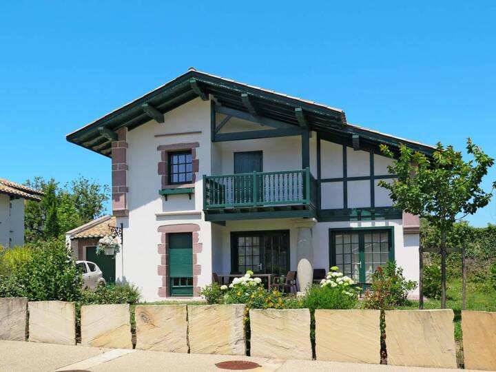 Nastanitev Domaine de Lana s 4 posteljami, vila Urrugne 1002