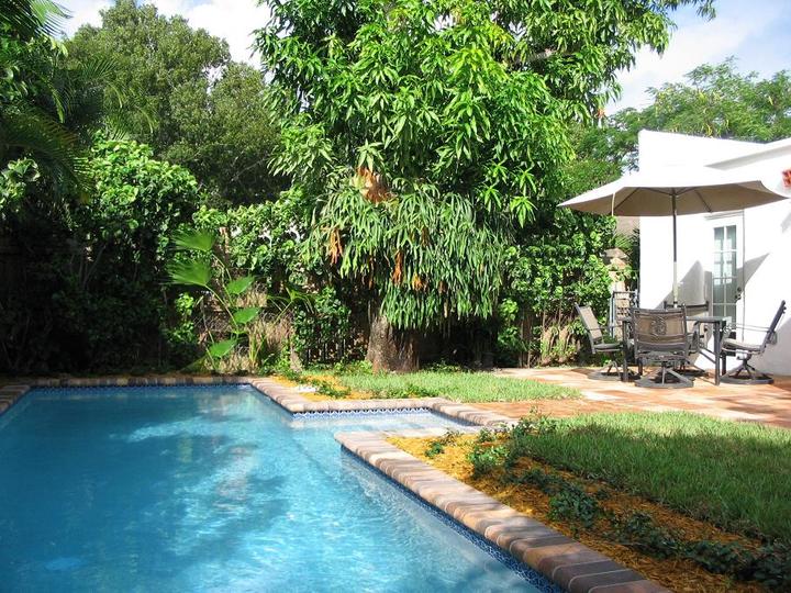 Nenavadna vila na vrhunski lokaciji v West Palm Beachu, West Palm Beach Villa 1114
