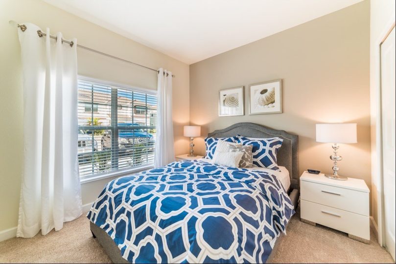 Skrivnost uživanja v vaši počitniški hiši z zasebnim bazenom v letovišču Storey Lake, Townhome Orlando 1834