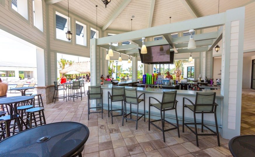 Skrivnost uživanja v vaši počitniški hiši z zasebnim bazenom v letovišču Storey Lake, Townhome Orlando 1834