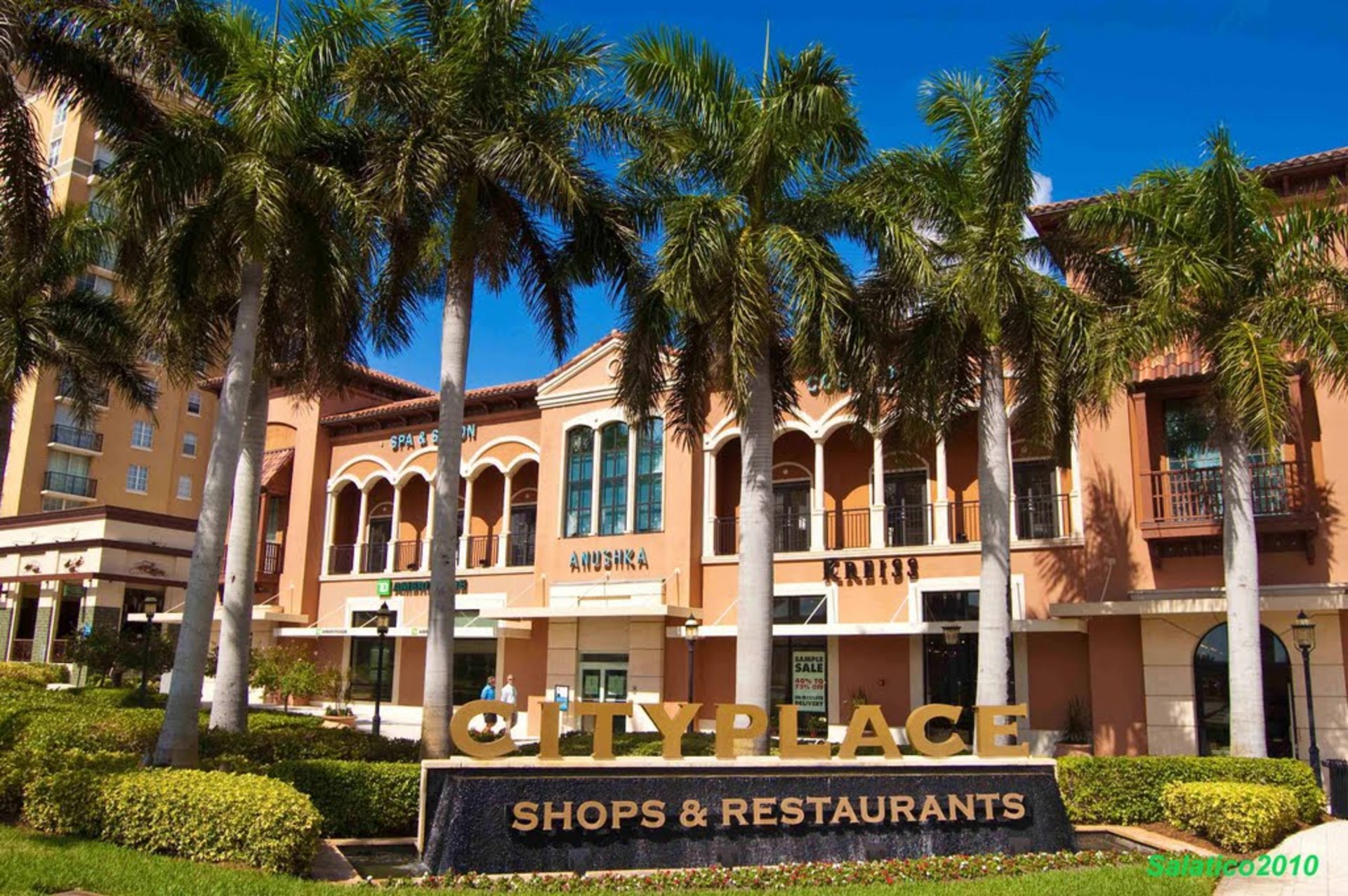 Čudovita vila z bazenom v slogu lagune v West Palm Beachu, vila West Palm Beach 1183