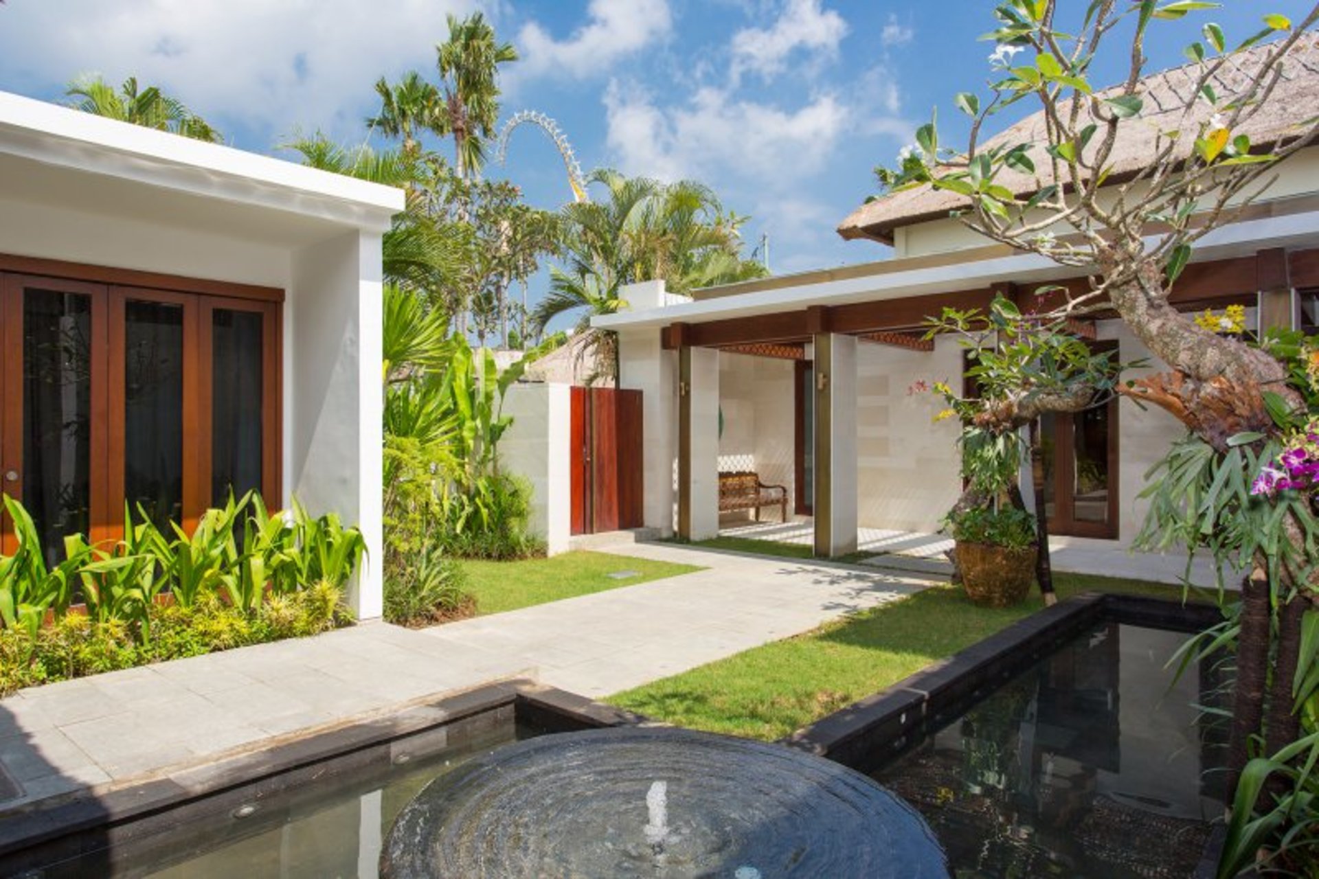 Najemite luksuzno vilo na Baliju blizu plaže, Bali Villa 1008