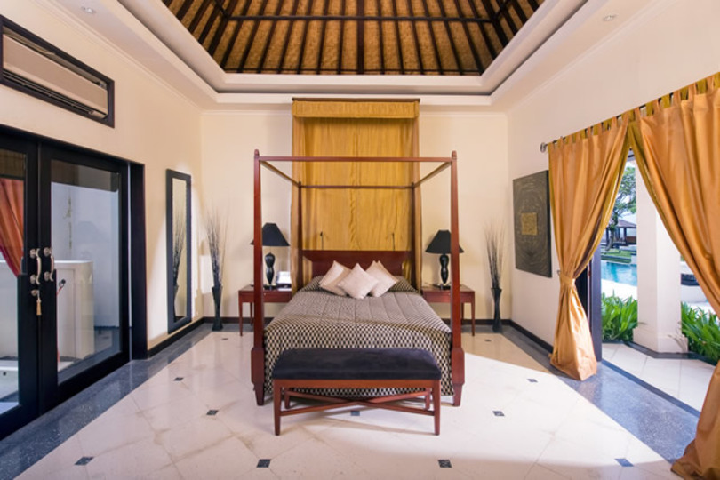 Luksuzna vila s 6 spalnicami in zasebnim bazenom, Bali Villa 1016
