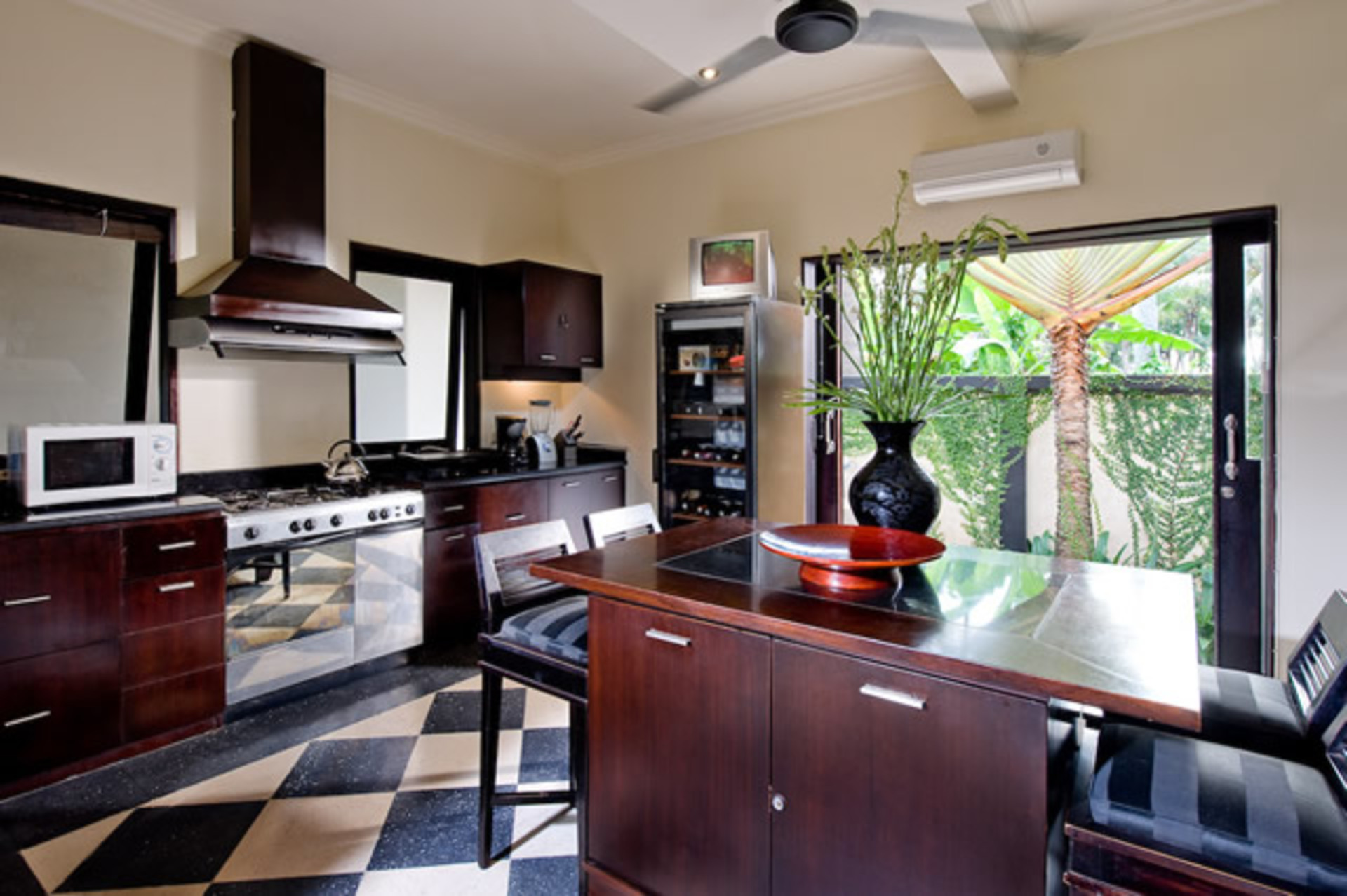 Luksuzna vila s 6 spalnicami in zasebnim bazenom, Bali Villa 1016