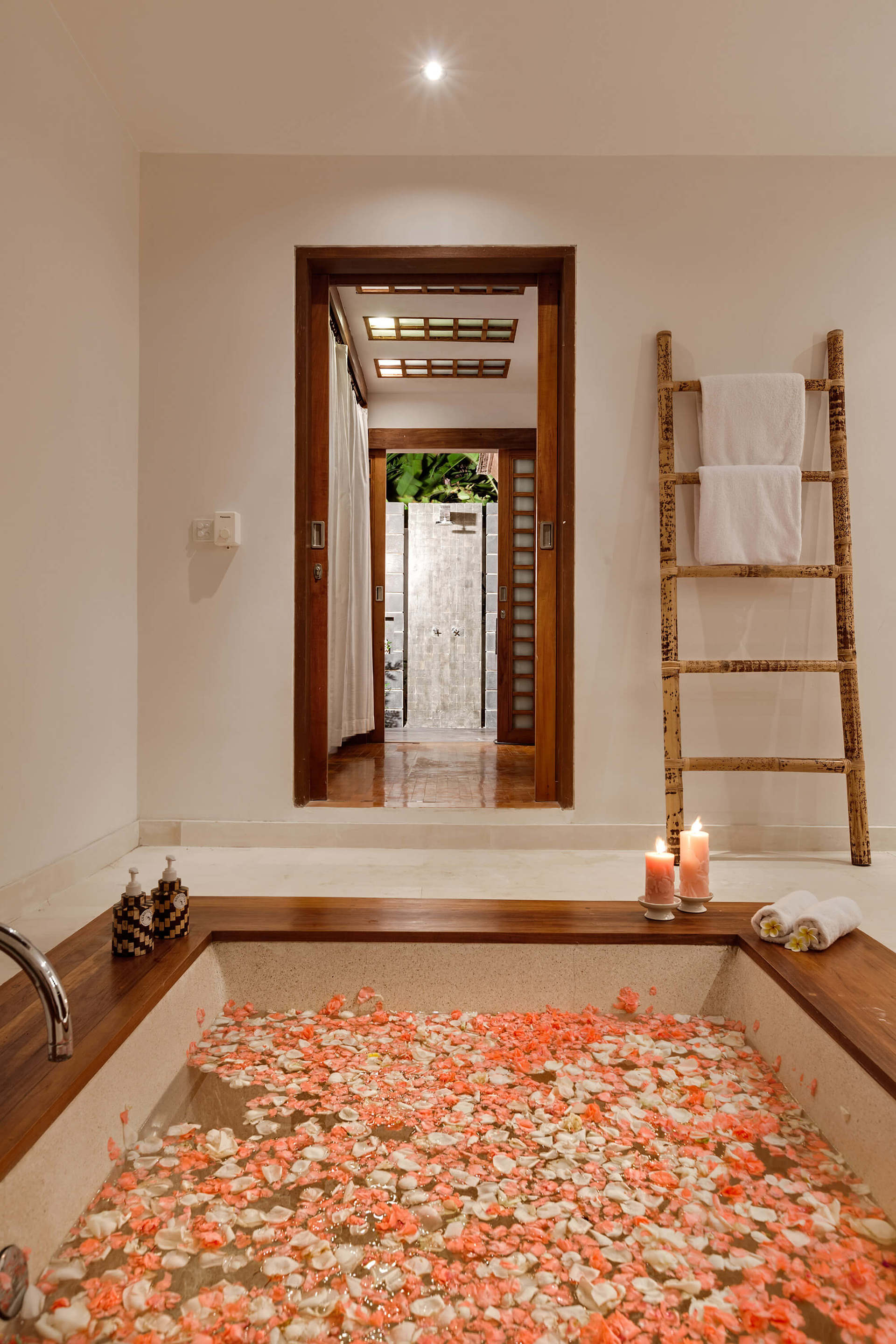 Čudovita vila z zasebnim bazenom, Bali Villa 1022