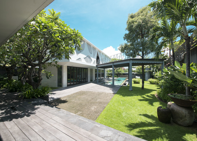 Vila s 5 zvezdicami za najem na Baliju, Bali Villa 1024