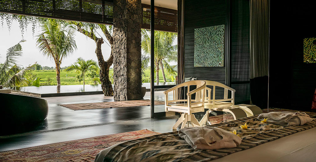 Končno lahko vi in vaša družina najamete luksuzno vilo z neverjetnim osebjem, Bali Villa 1028