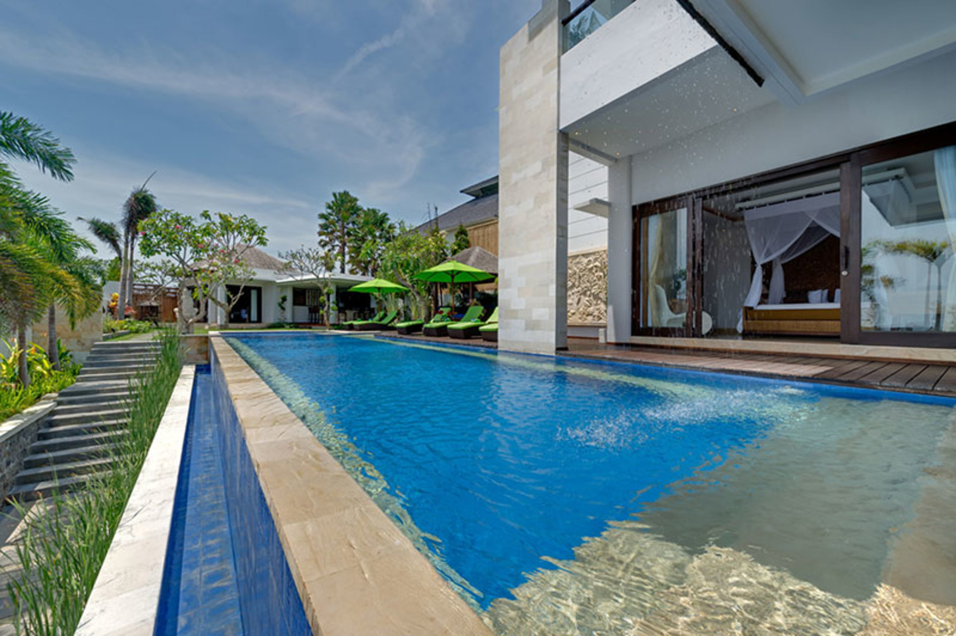 Najemite luksuzno vilo na Baliju blizu plaže, Bali Villa 1038