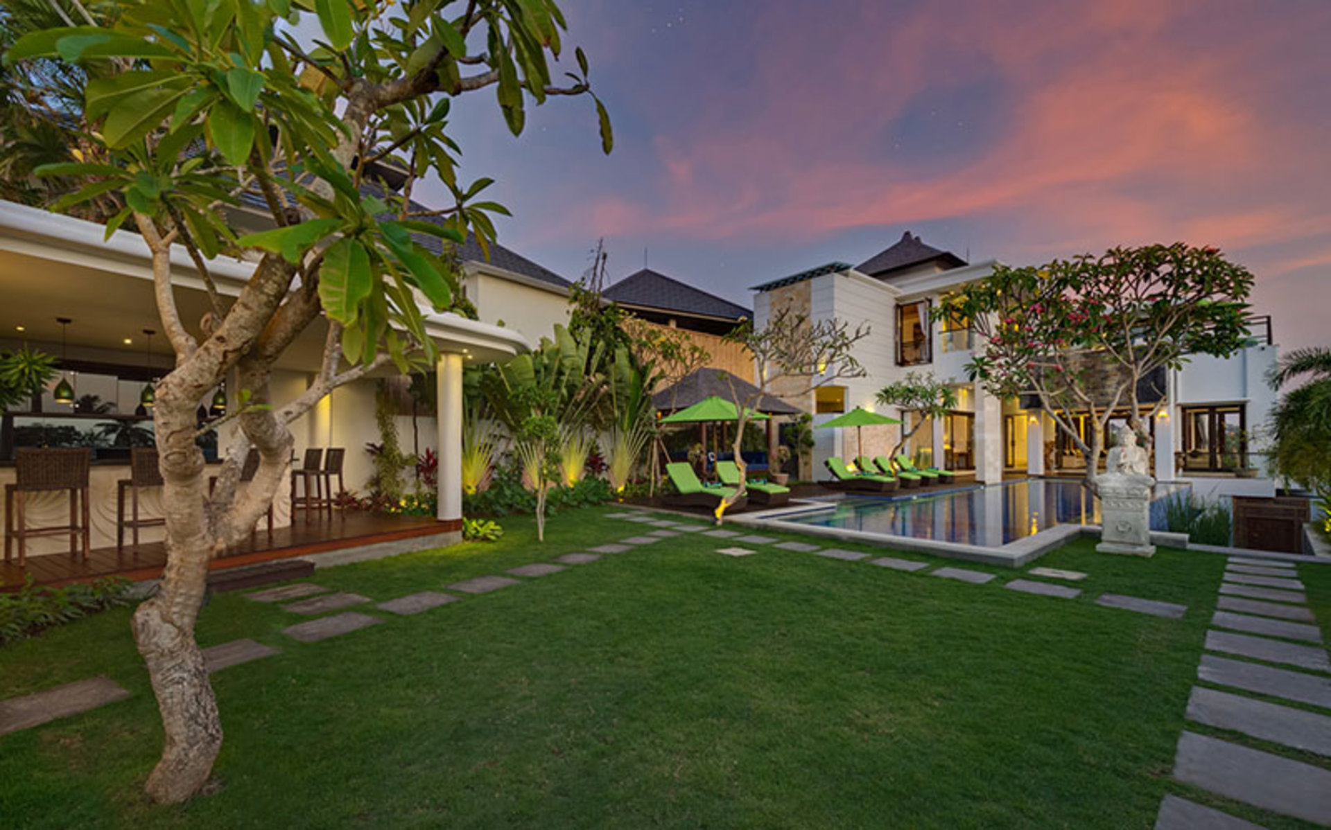 Najemite luksuzno vilo na Baliju blizu plaže, Bali Villa 1038