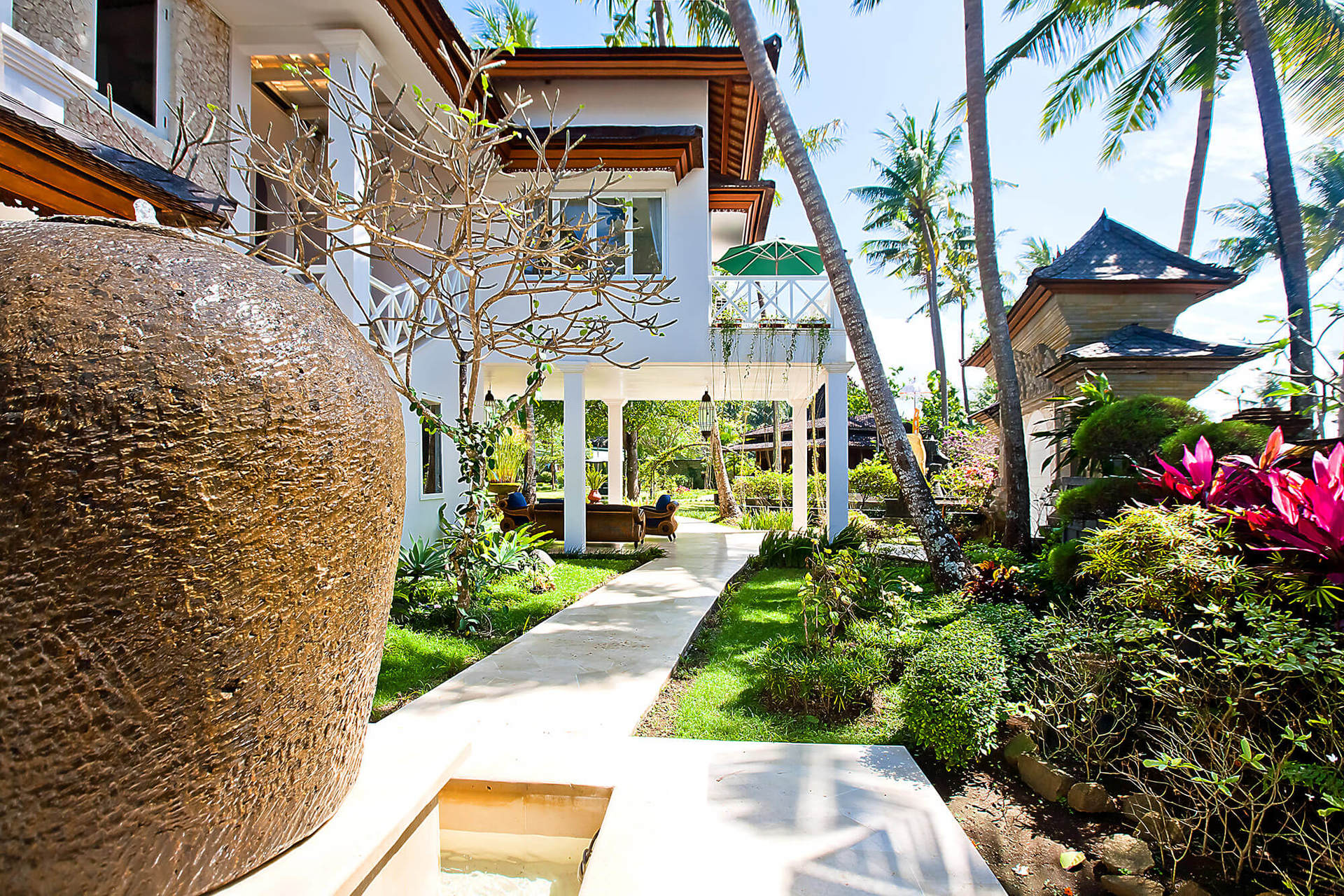 Všeč vam bo ta luksuzna vila na vrhunski lokaciji v Sanur-Ketewelu, Villa Puri Nirwana