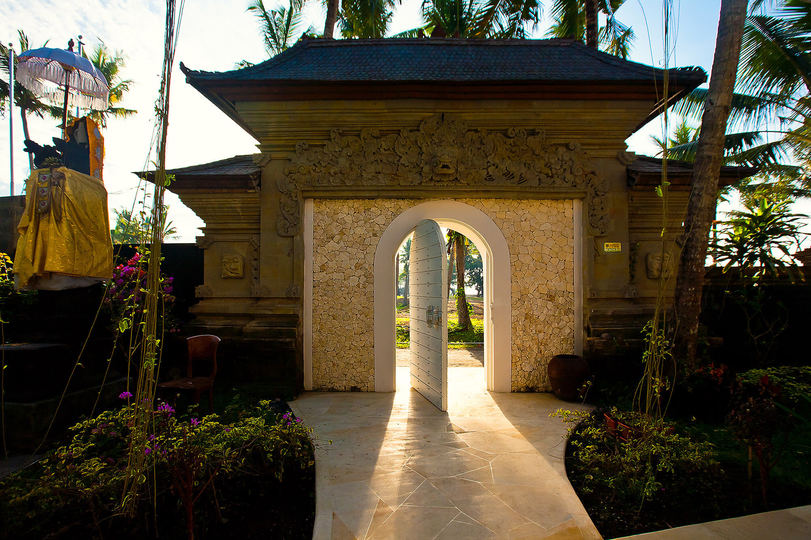 Všeč vam bo ta luksuzna vila na vrhunski lokaciji v Sanur-Ketewelu, Villa Puri Nirwana