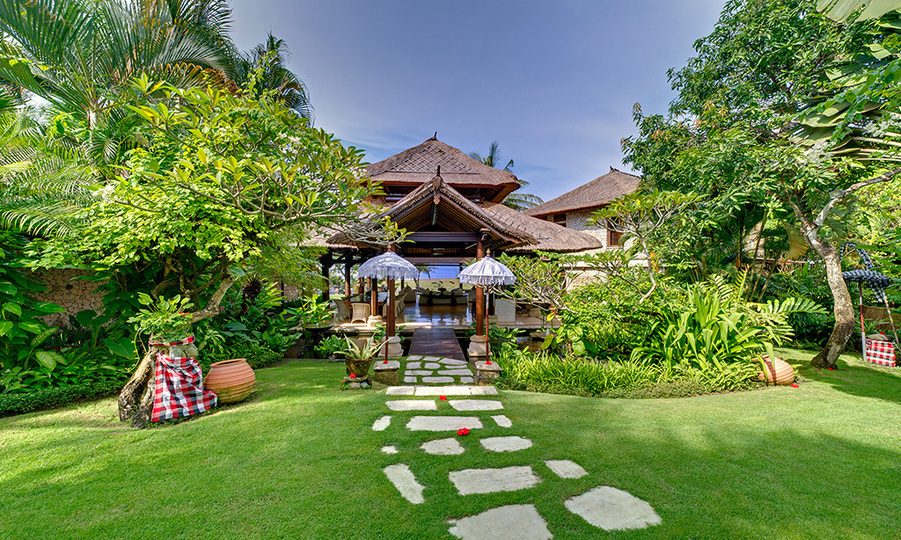 Luksuzna vila s 6 spalnicami in zasebnim bazenom, Bali Villa 1046