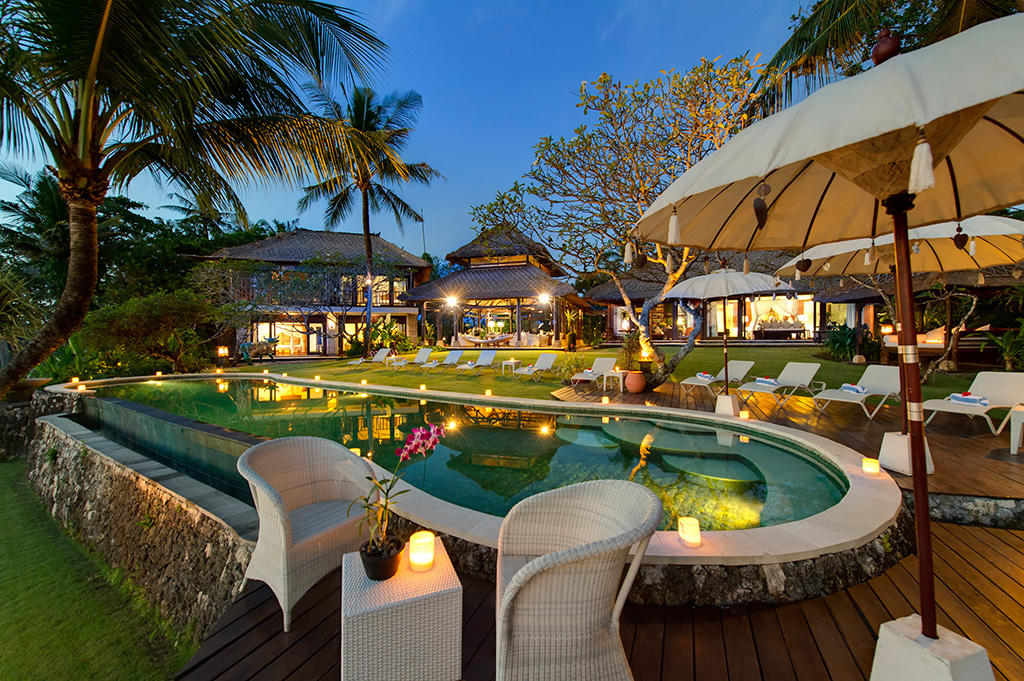 Luksuzna vila s 6 spalnicami in zasebnim bazenom, Bali Villa 1046