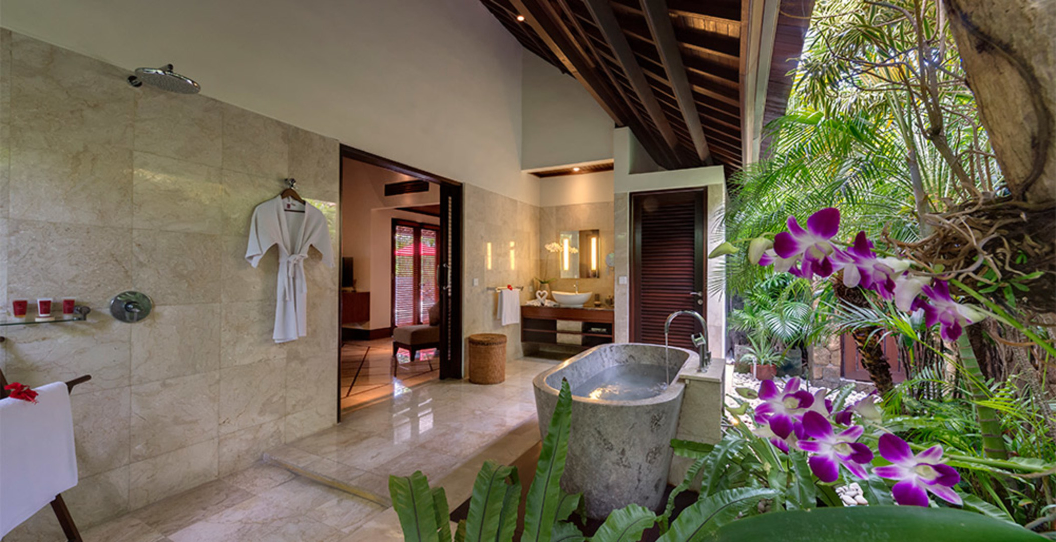 Luksuzna vila s 5 spalnicami in zasebnim bazenom, Bali Villa 1057