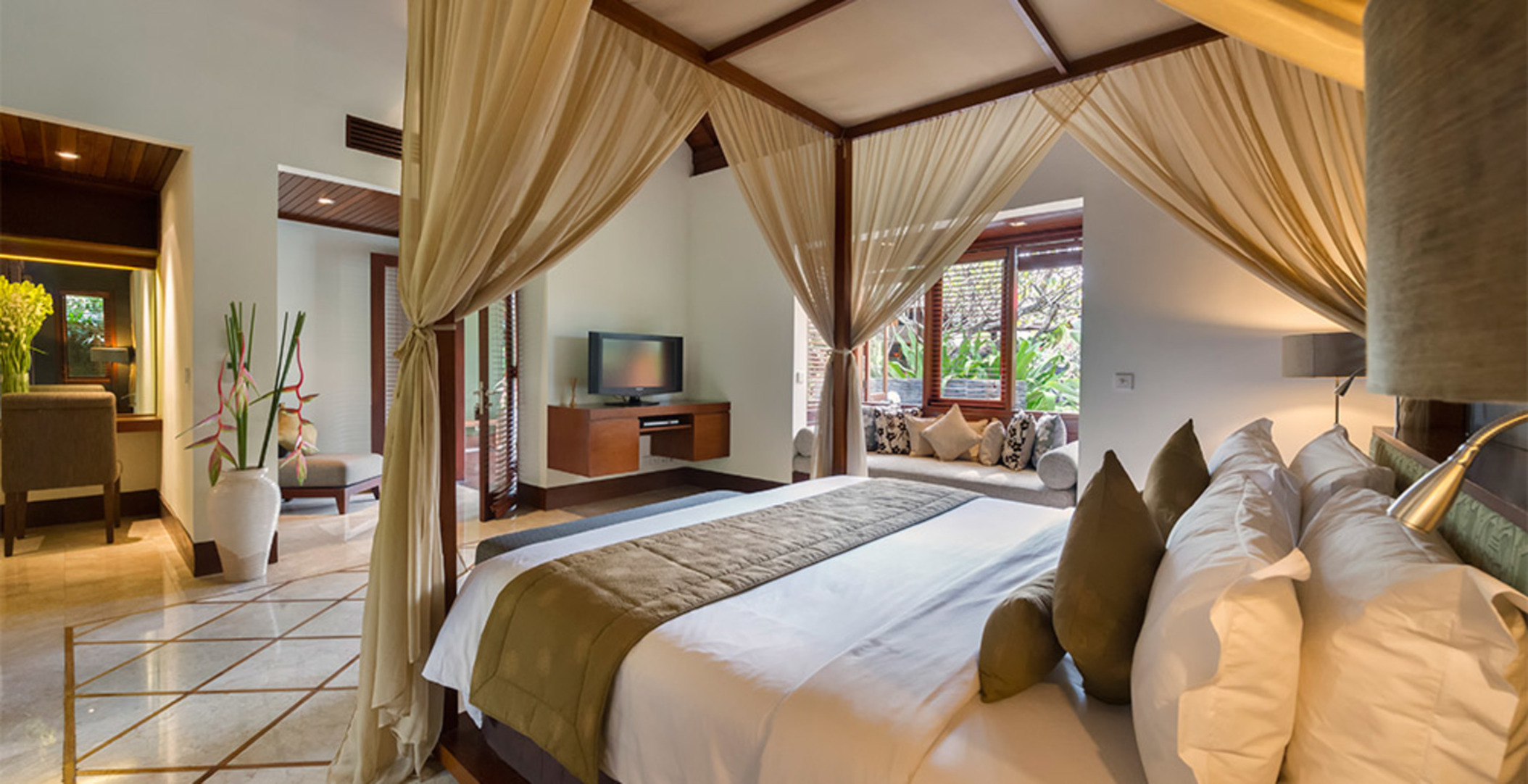 Luksuzna vila s 5 spalnicami in zasebnim bazenom, Bali Villa 1057