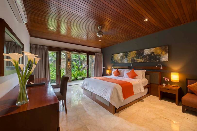 Luksuzna vila s 5 spalnicami in zasebnim bazenom, Bali Villa 1057
