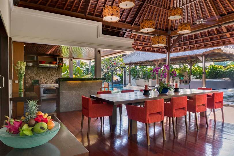 Luksuzna vila s 5 spalnicami in zasebnim bazenom, Bali Villa 1057
