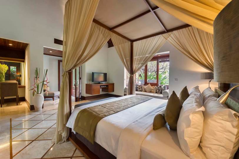 Luksuzna vila s 5 spalnicami in zasebnim bazenom, Bali Villa 1057