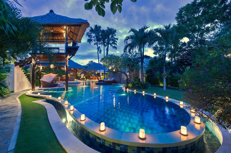 Luksuzna vila s 5 spalnicami in zasebnim bazenom, Bali Villa 1057