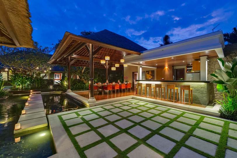 Luksuzna vila s 5 spalnicami in zasebnim bazenom, Bali Villa 1057