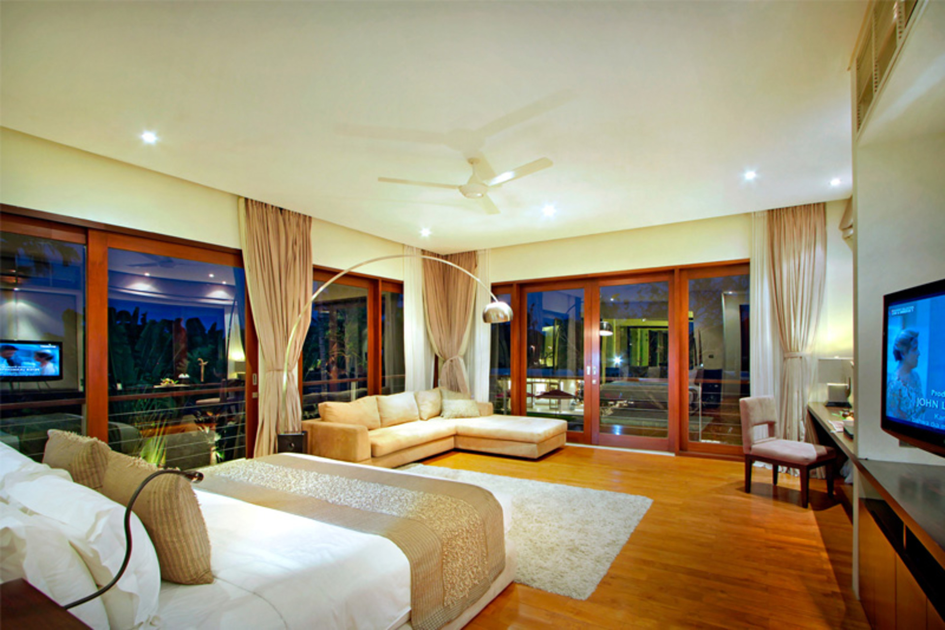 Luksuzna vila s 5 spalnicami in zasebnim bazenom, Bali Villa 1059
