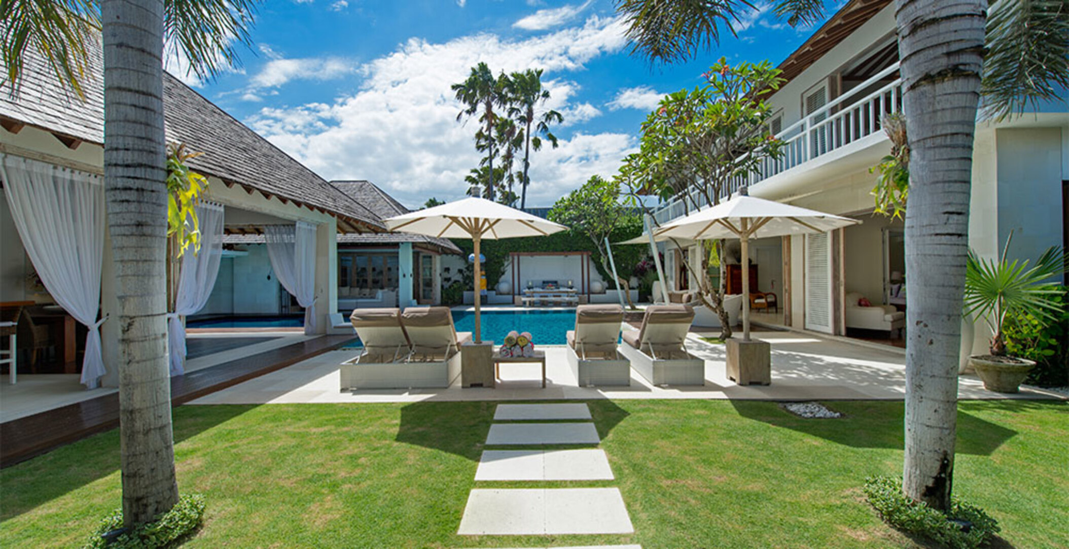 Najemite luksuzno vilo na Baliju blizu plaže, Bali Villa 1064