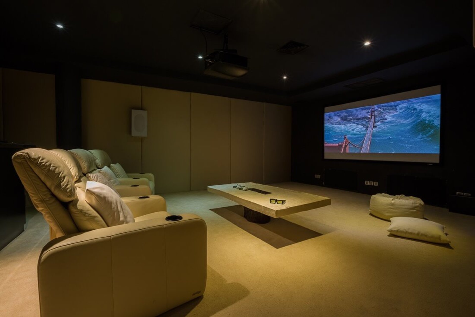 Luksuzna vila s 5 spalnicami in zasebnim bazenom, Bali Villa 1065