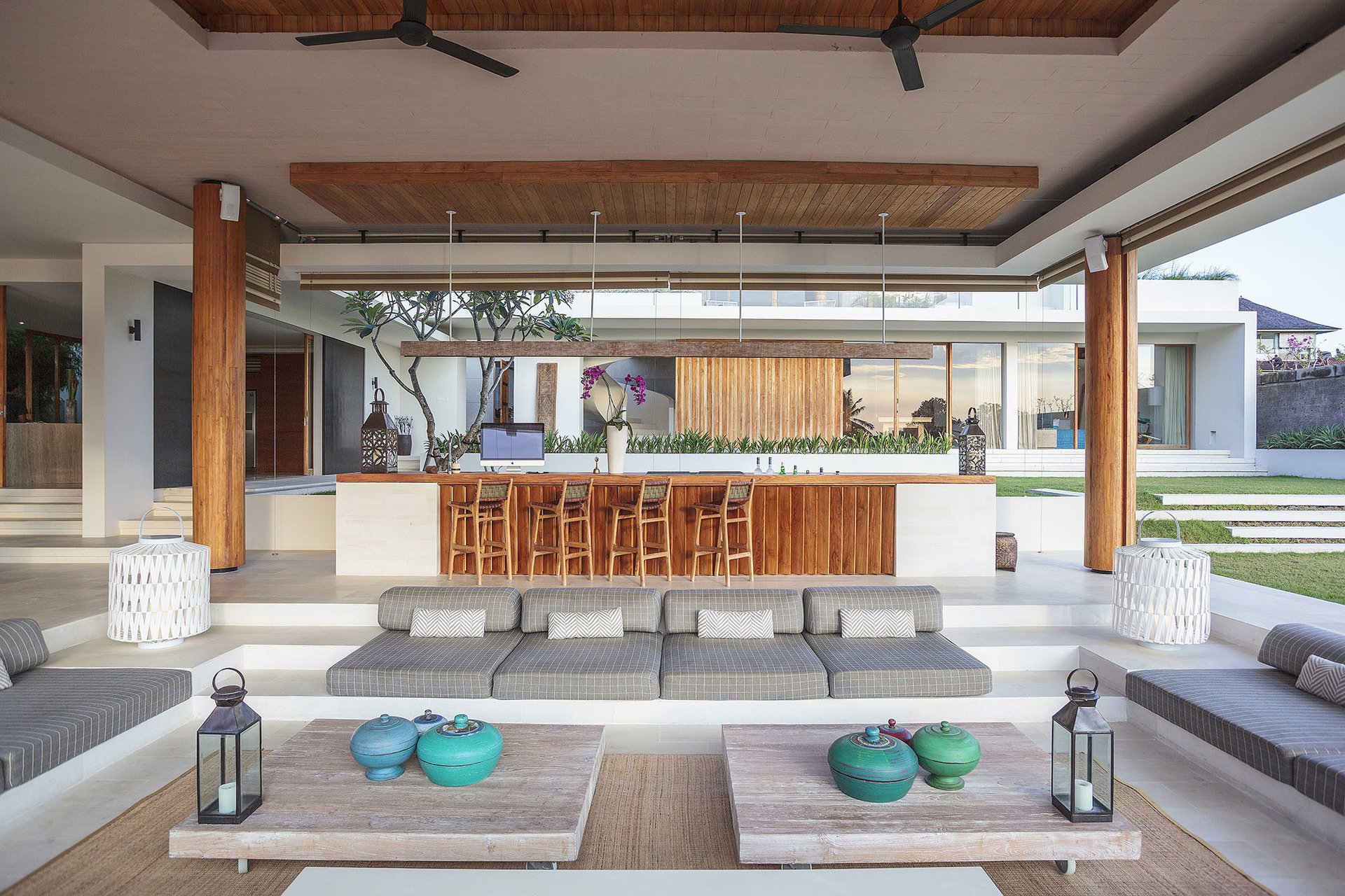 Luksuzna vila s 5 spalnicami in zasebnim bazenom, Bali Villa 1071