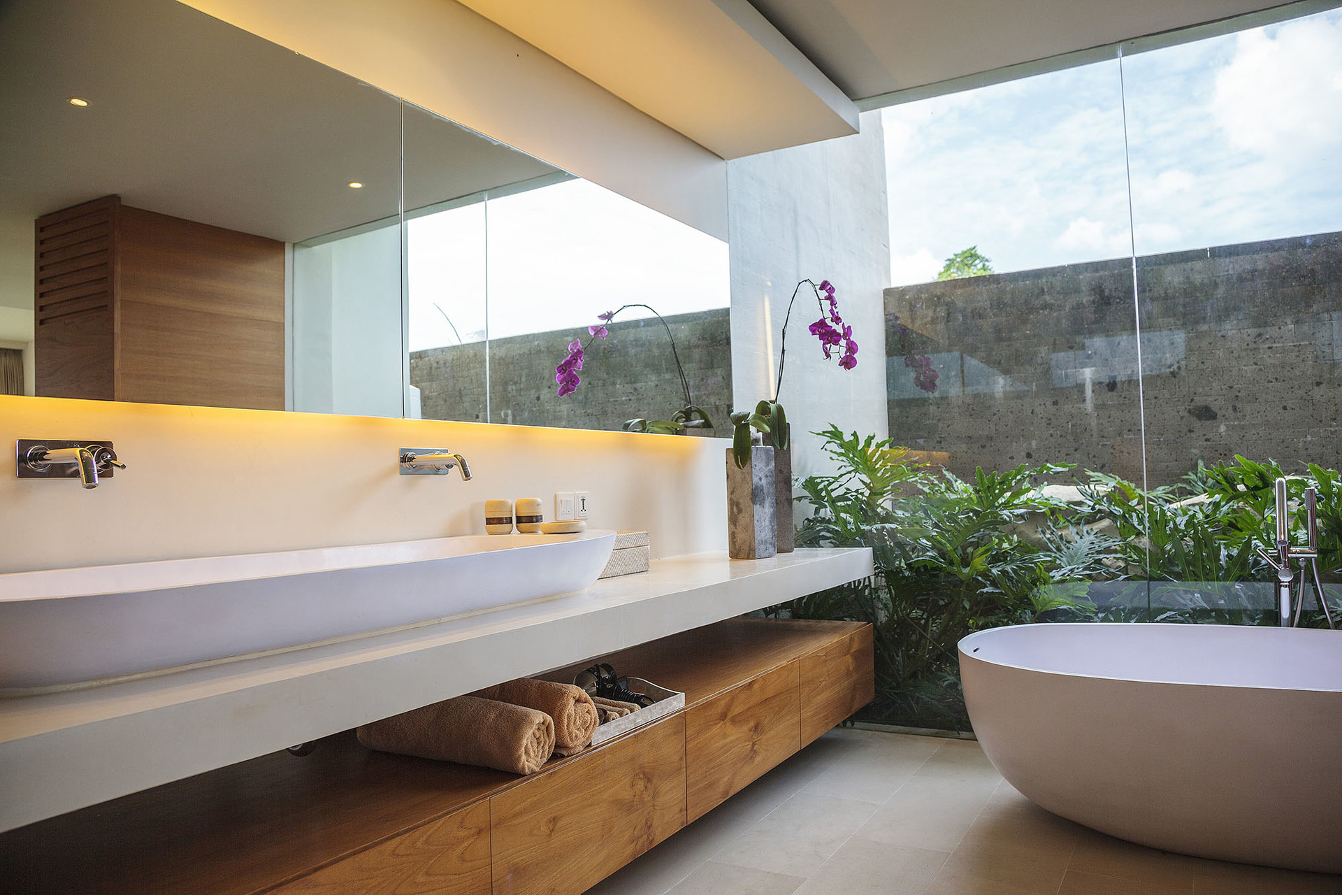 Luksuzna vila s 5 spalnicami in zasebnim bazenom, Bali Villa 1071