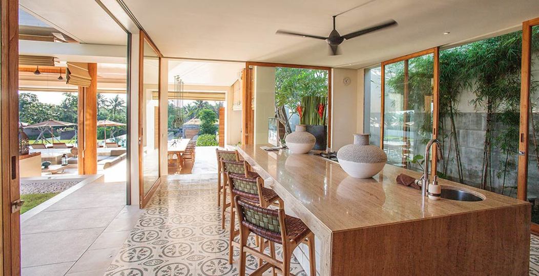 Luksuzna vila s 5 spalnicami in zasebnim bazenom, Bali Villa 1071