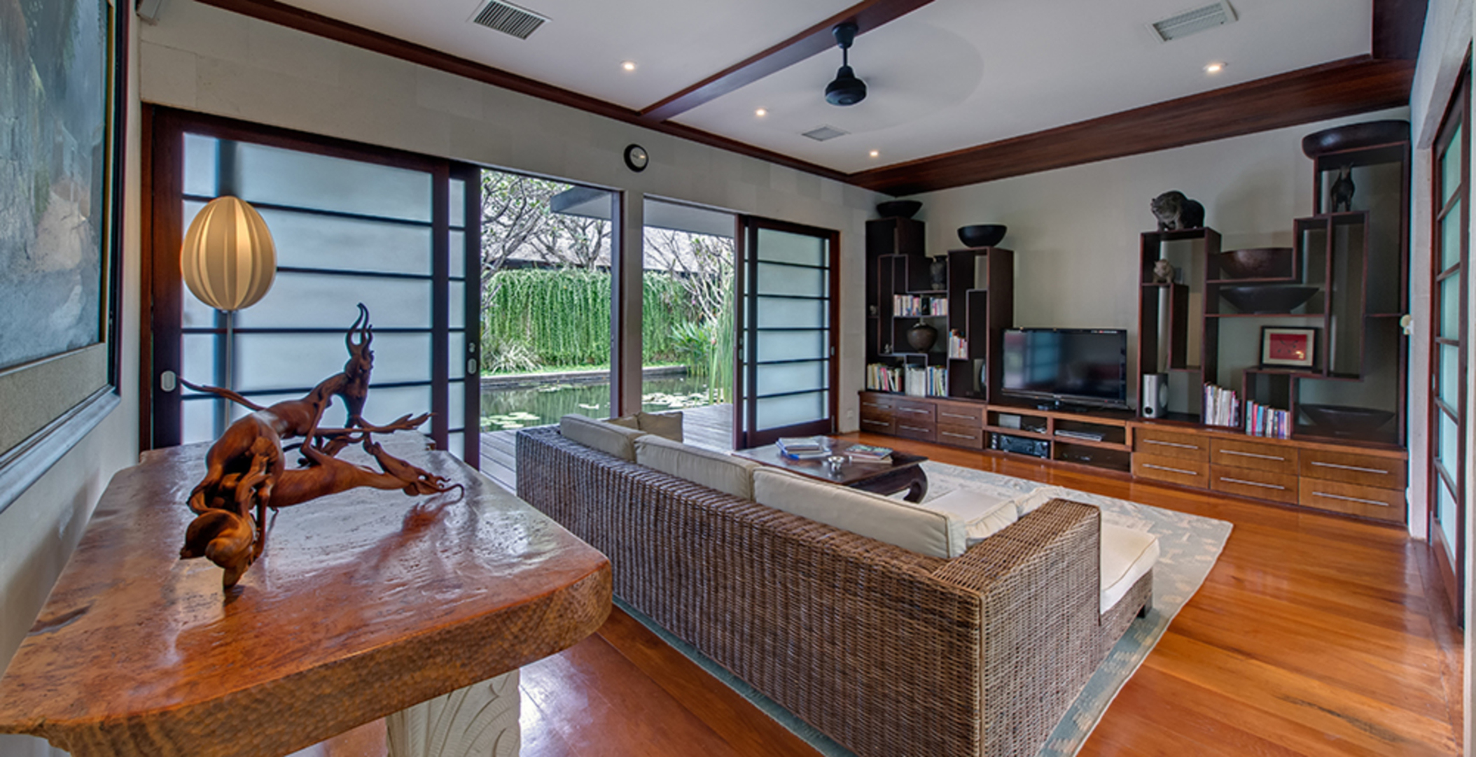 Vila s 5 zvezdicami za najem na Baliju, Bali Villa 1074