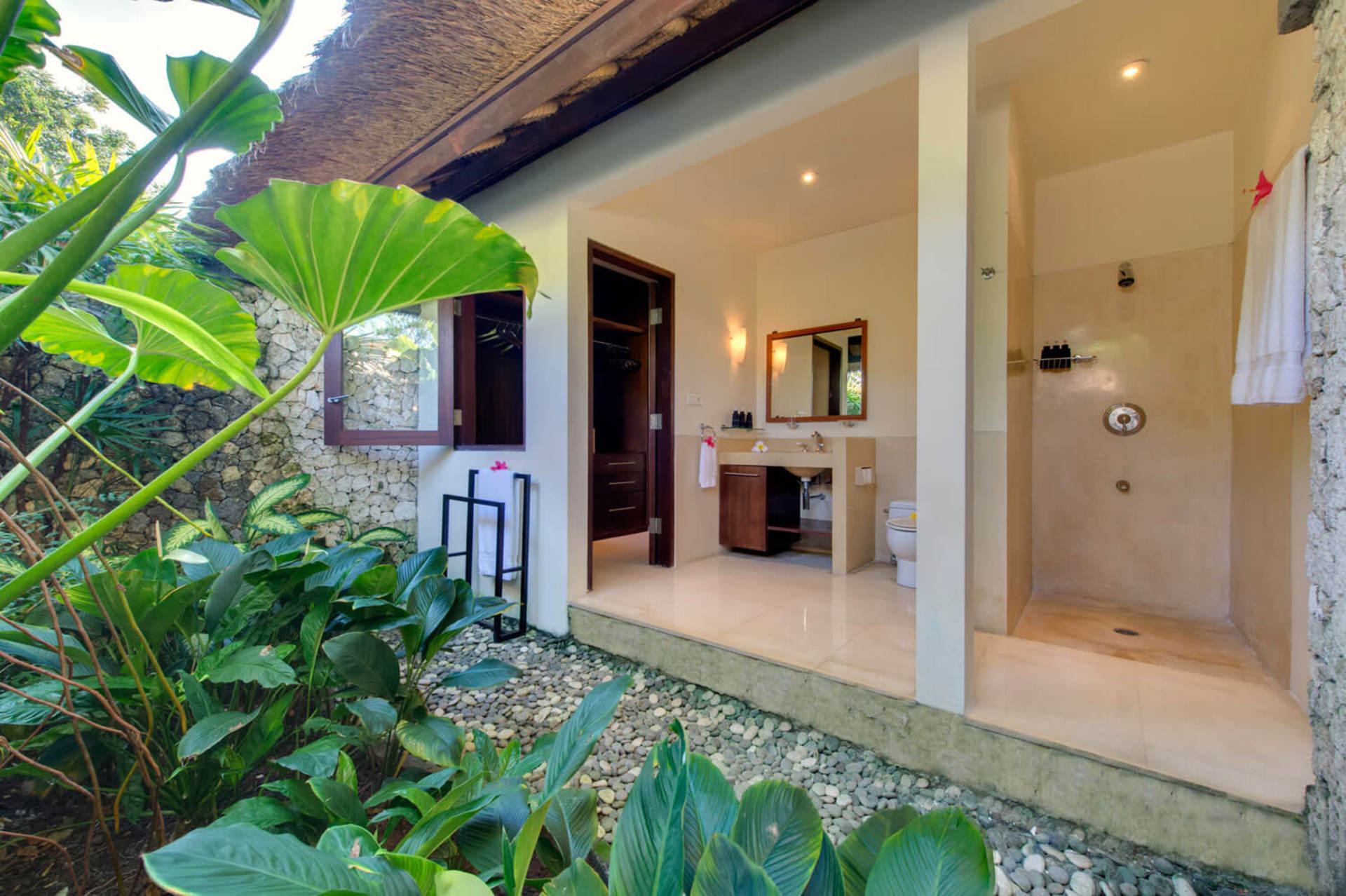 Vila s 5 zvezdicami za najem na Baliju, Bali Villa 1074