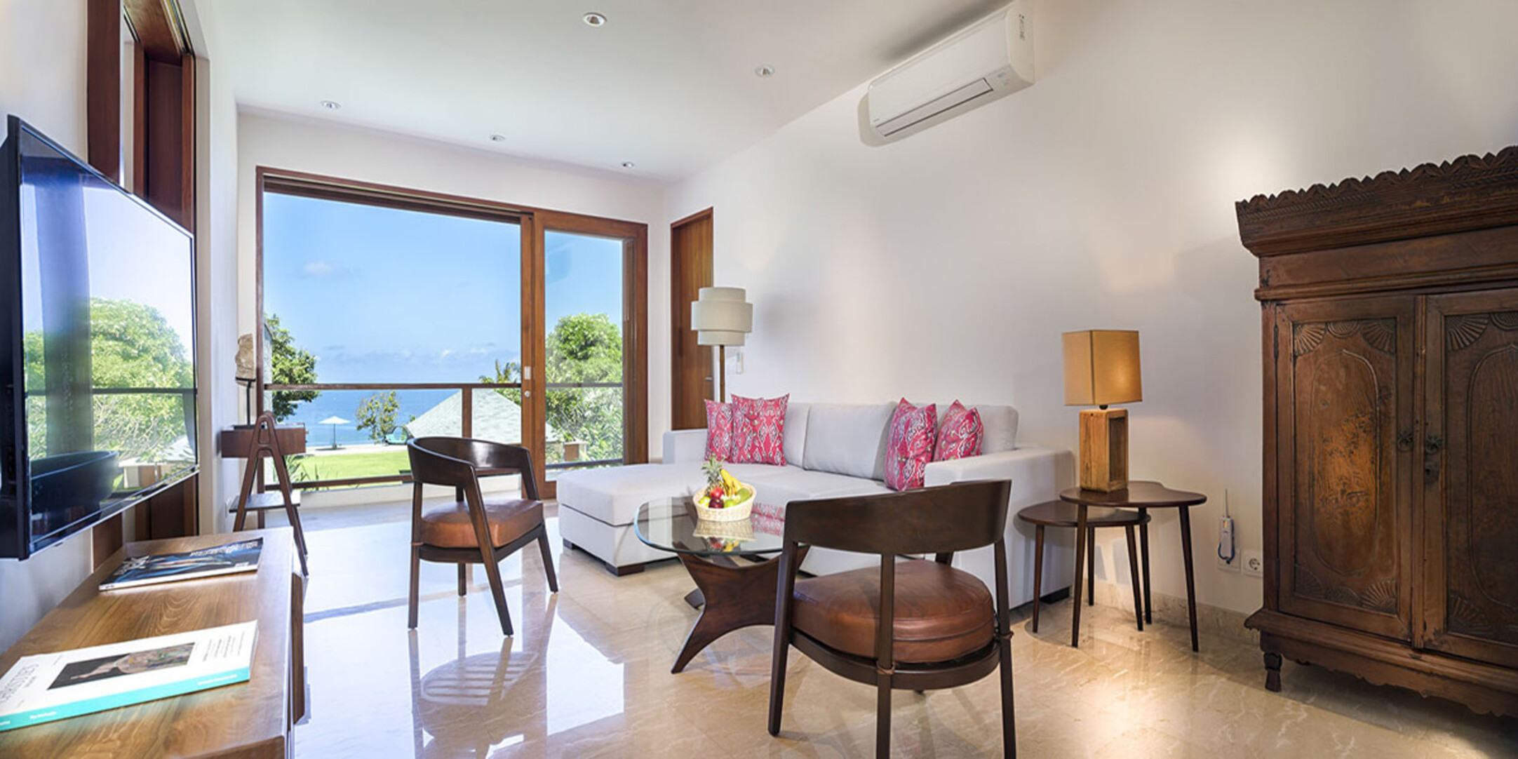 Čudovita vila s 5 zvezdicami na vrhunski lokaciji v Bukitu, Villa Markisa