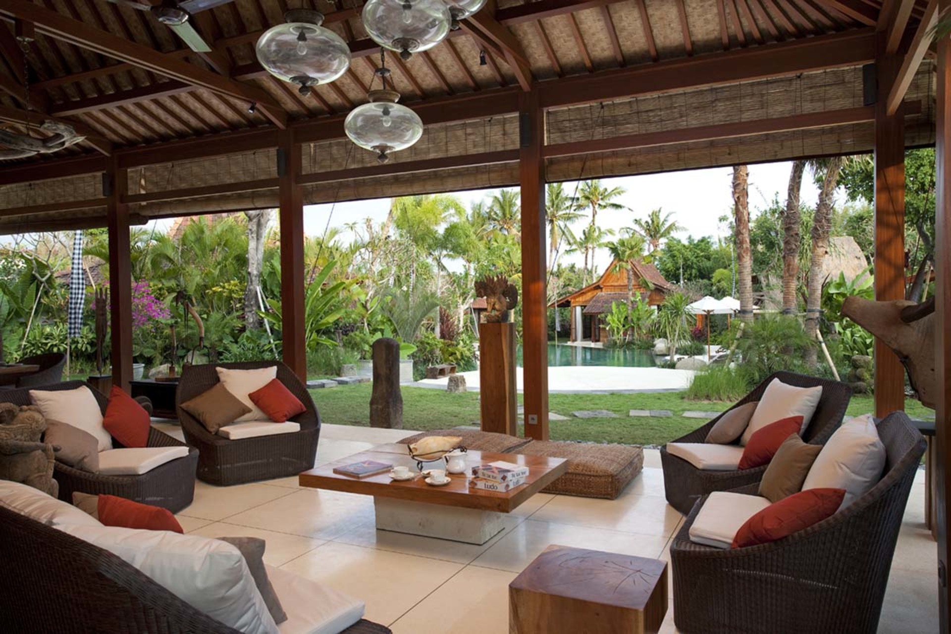 Najemite luksuzno vilo na Baliju blizu plaže, Bali Villa 1096