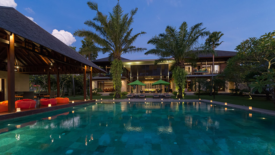 Luksuzna vila s 5 spalnicami in zasebnim bazenom, Bali Villa 1097