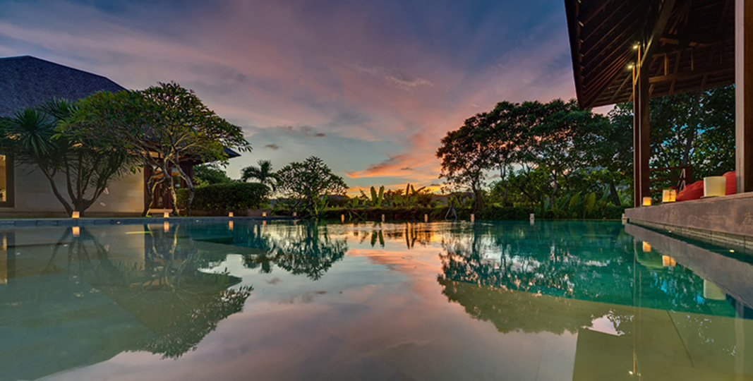 Luksuzna vila s 5 spalnicami in zasebnim bazenom, Bali Villa 1097