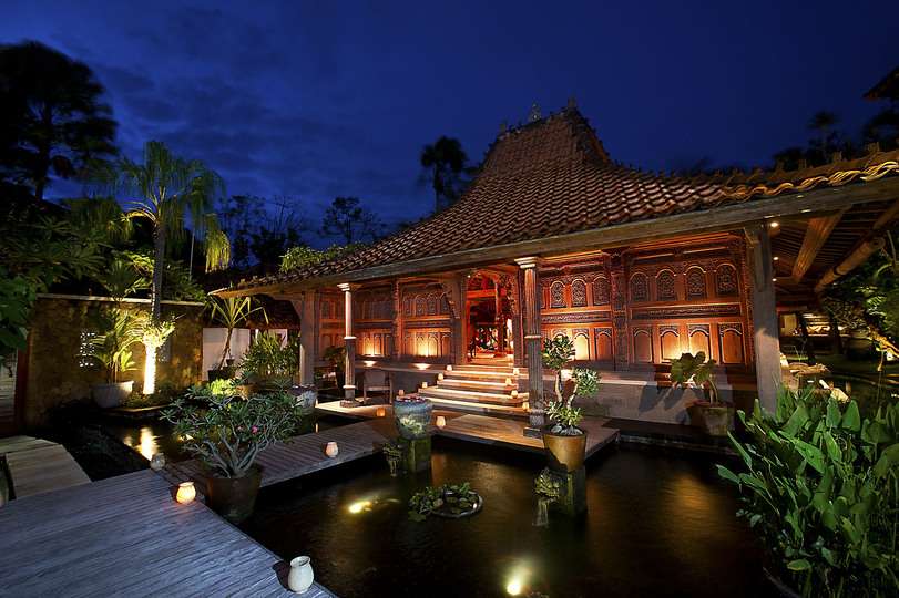 Vila s 5 zvezdicami za najem na Baliju, Bali Villa 1124