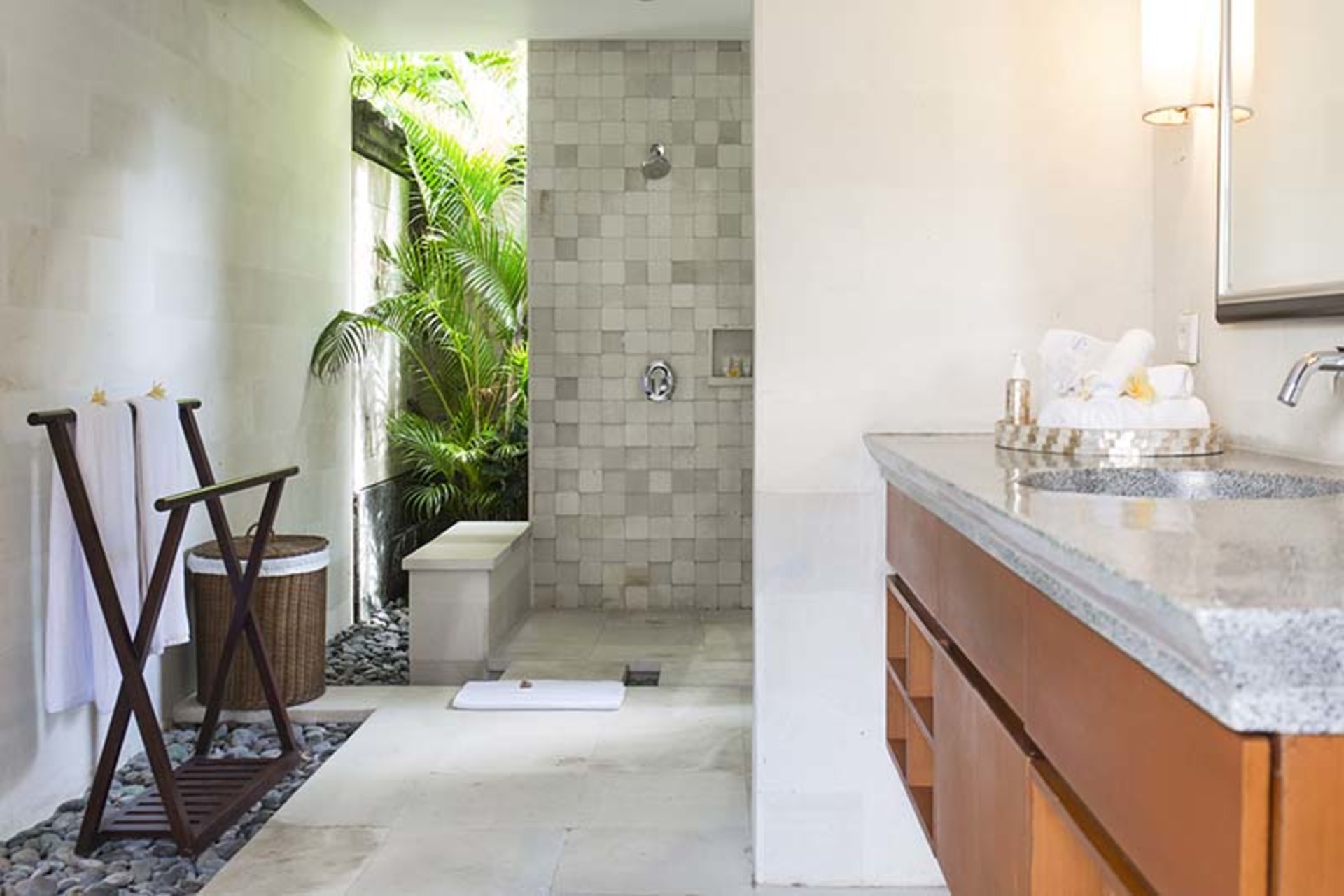 Luksuzna vila z 9 spalnicami in zasebnim bazenom, Bali Villa 1125