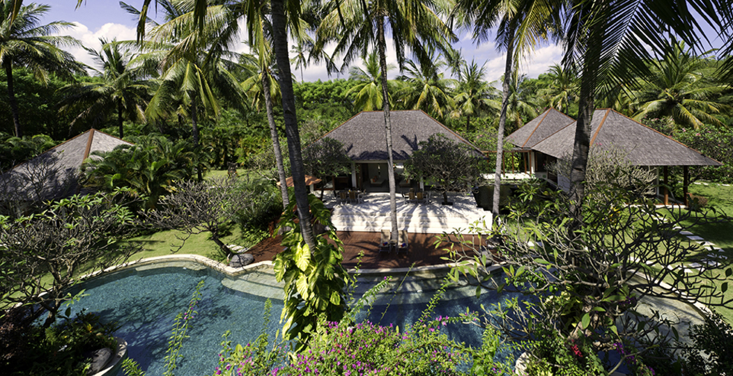 Luksuzna vila s 4 spalnicami in zasebnim bazenom, vila Lombok 1134