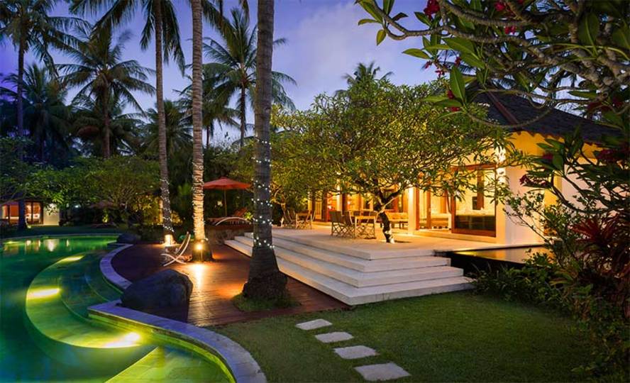 Luksuzna vila s 4 spalnicami in zasebnim bazenom, vila Lombok 1134