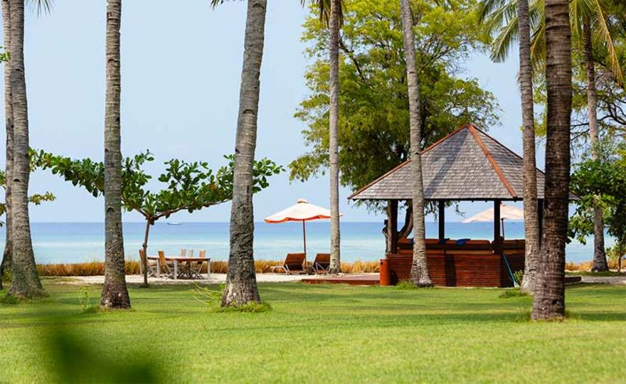 Luksuzna vila s 4 spalnicami in zasebnim bazenom, vila Lombok 1134