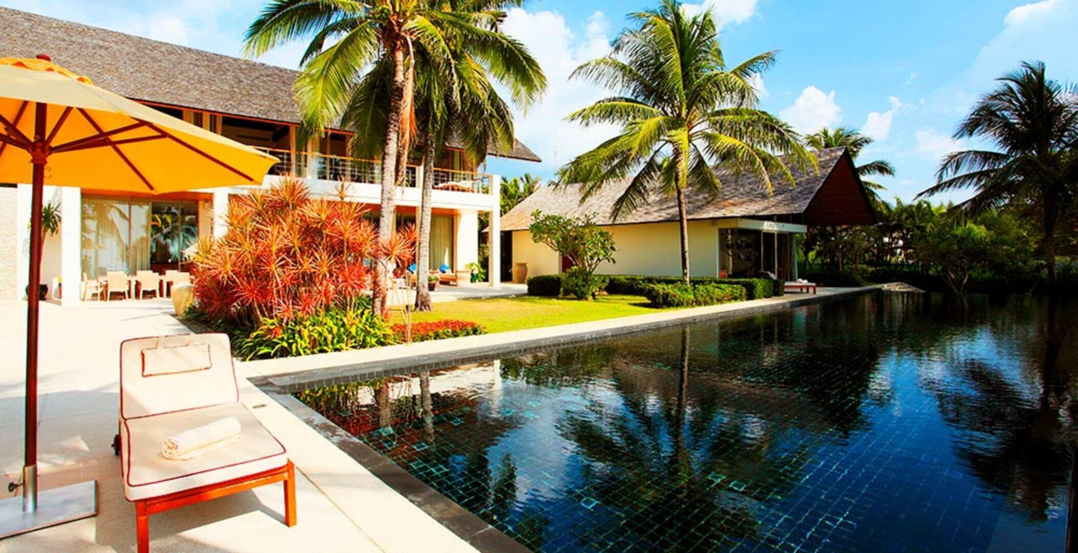 Všeč vam bo ta luksuzna vila na Tajskem z veličastnim pogledom na morje, Phuket Villa 1027