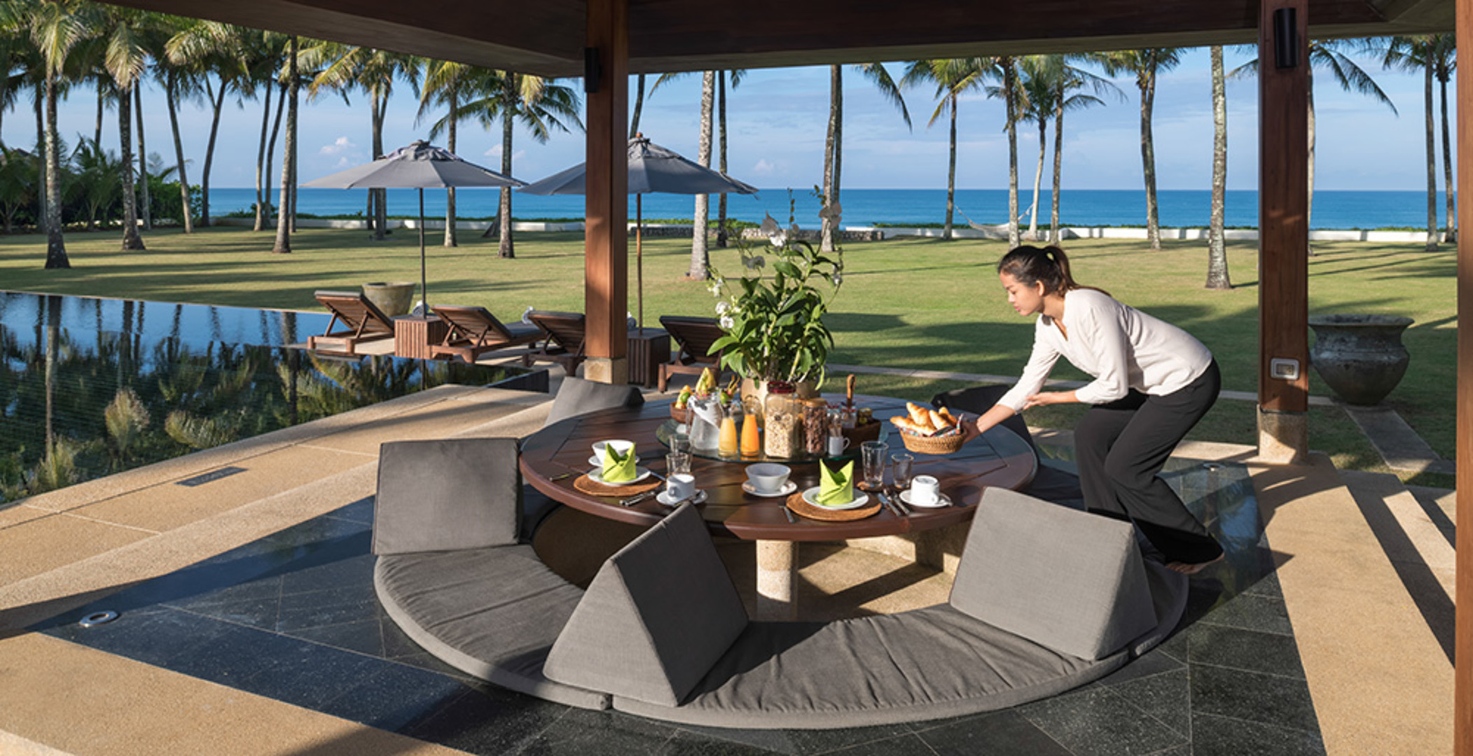 Našli ste popolno vilo s 5 zvezdicami z zasebnim kuharjem, Phuket Villa 1045