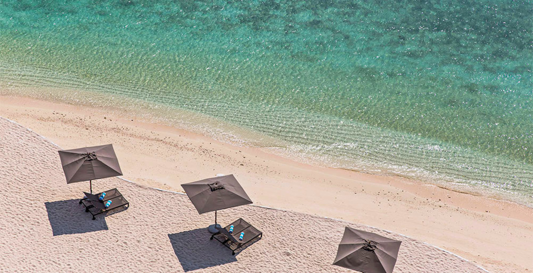 Vam in vaši družini bo všeč ta izjemno luksuzna vila na Maldivih z 24-urnim vratarjem, polnim osebjem in zasebnim kuharjem, Amilla Villa Estate