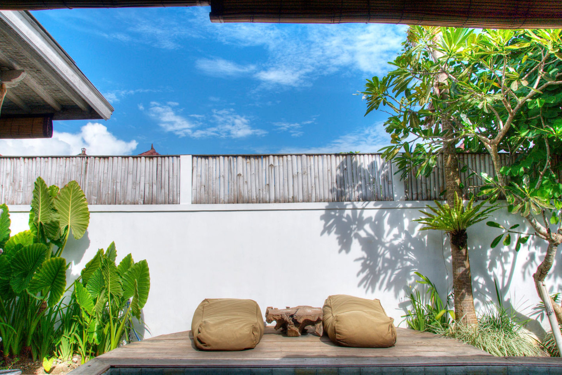 Čudovita počitniška vila s 5 zvezdicami na vrhunski lokaciji v Seminyaku, rezervirajte zgodaj, da zagotovite svoje datume, Bali Villa 1141