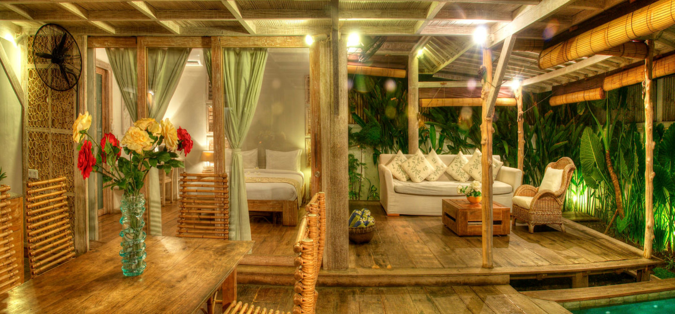Čudovita počitniška vila s 5 zvezdicami na vrhunski lokaciji v Seminyaku, rezervirajte zgodaj, da zagotovite svoje datume, Bali Villa 1141