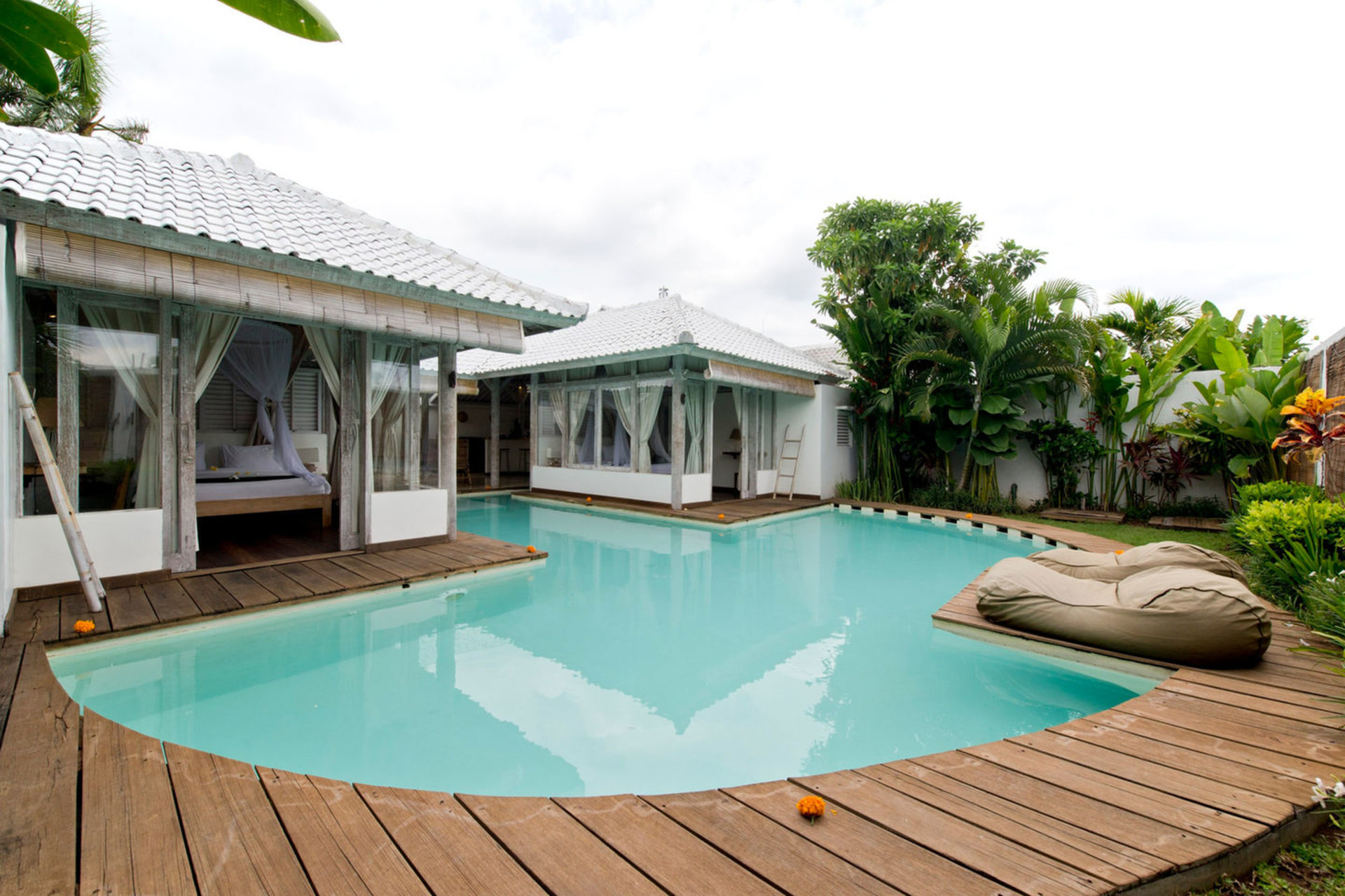 Končno najemite svojo lastno zasebno vilo s 5 zvezdicami v Seminyaku po ugodni ceni, Bali Villa 1145