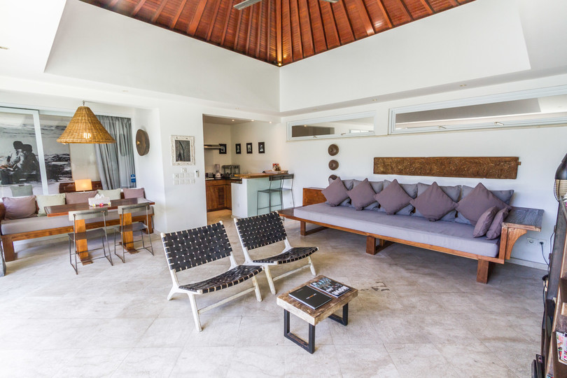 Kako najeti lastno zasebno luksuzno počitniško vilo v Seminyaku za manj kot osnovni hotel, Bali Villa 1146