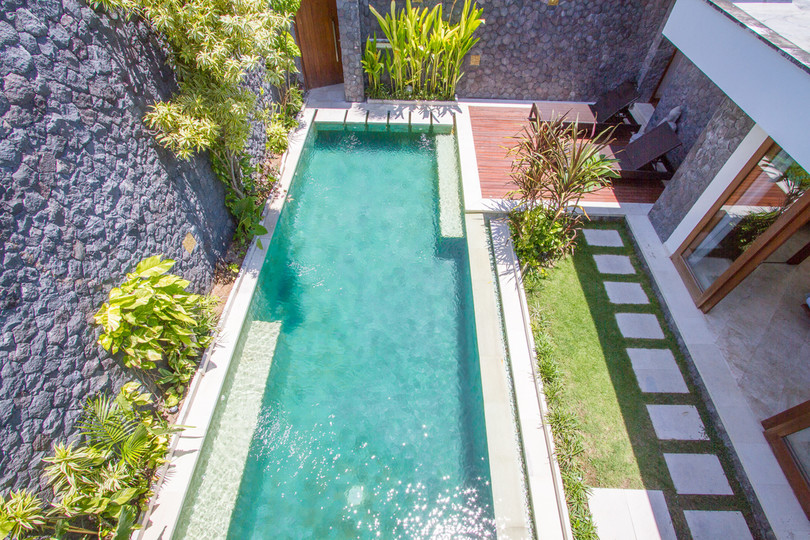 Predstavljajte si najem luksuzne počitniške vile z 2 spalnicama v bližini glavnih znamenitosti Seminyaka, Bali Villa 1147