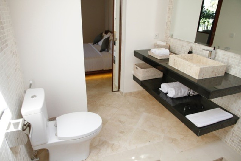 Predstavljajte si najem luksuzne počitniške vile z 2 spalnicama v bližini glavnih znamenitosti Seminyaka, Bali Villa 1147